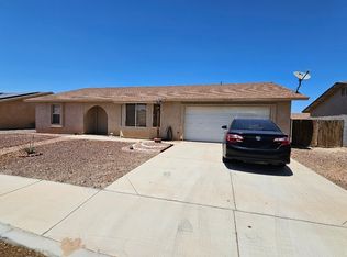 11372 E 25th St, Yuma, AZ 85367