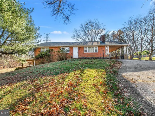 8101 Forest Hill Dr, Ellicott City, MD 21043