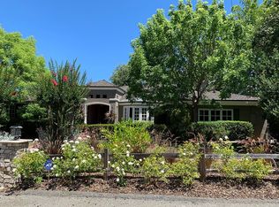 25881 Estacada Dr, Los Altos Hills, CA 94022