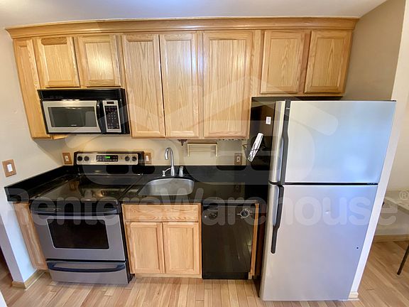 5th image of 301 N French St #214