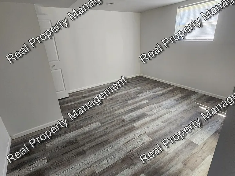 7942 Taney Pl — Photo 12