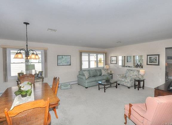 2nd image of 366 Port Royal Dr