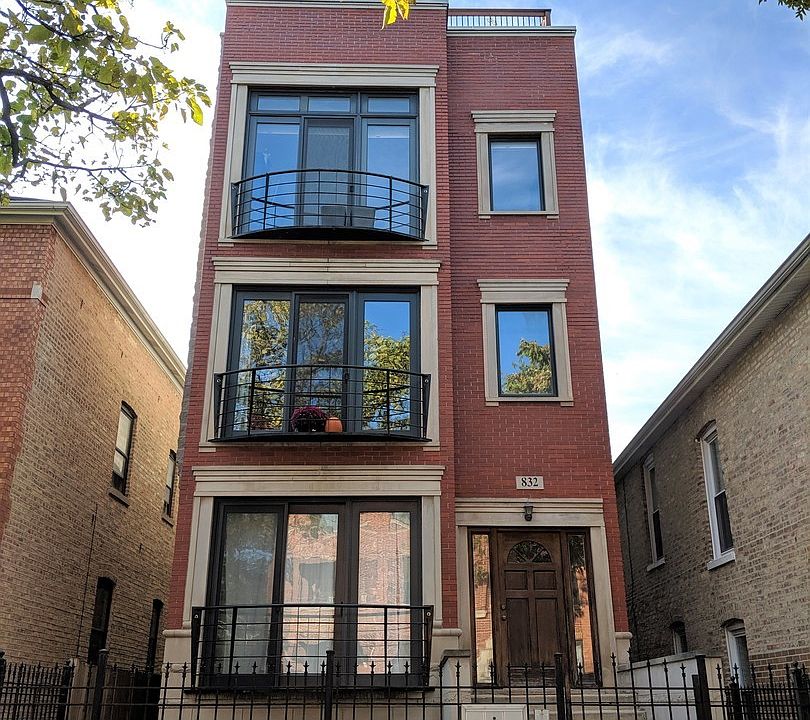 1st image of 832 N Washtenaw Ave #1