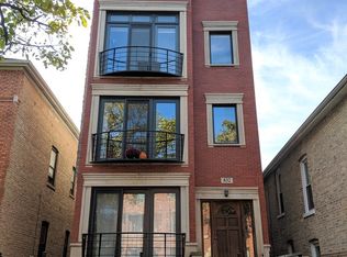 832 N Washtenaw Ave #1, Chicago, IL 60622
