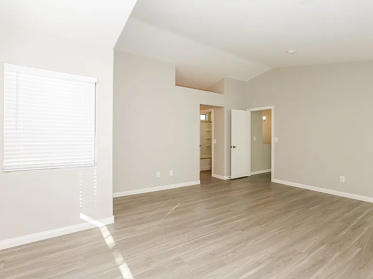 6511 Goldfield St — Photo 9