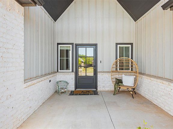 4th image of 10820 Wild Horse Creek Dr