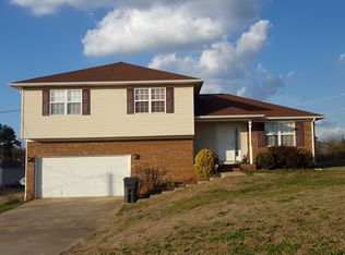 73 Angel Cir, Weaver, AL 36277