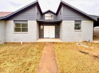 500 Orleans Loop, Laredo, TX 78045