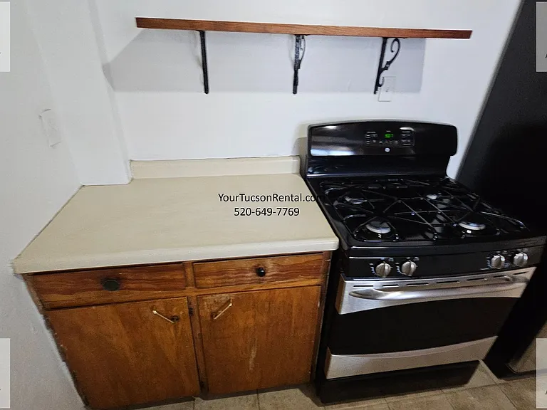 Greenlee — Photo 6