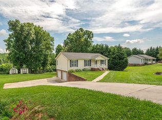 1395 William Fowler Rd, King, NC 27021