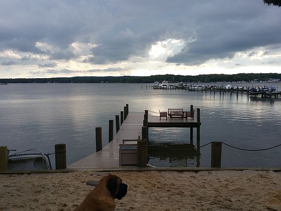 New pier with head deck 60 feetout