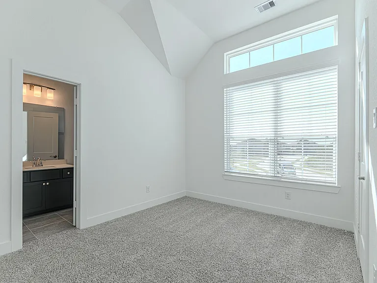 12815 Mount Orb Ct — Photo 12