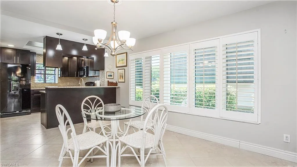 2 bed, 2.0 bath, 1124 sqft, $2,200 — Photo 3