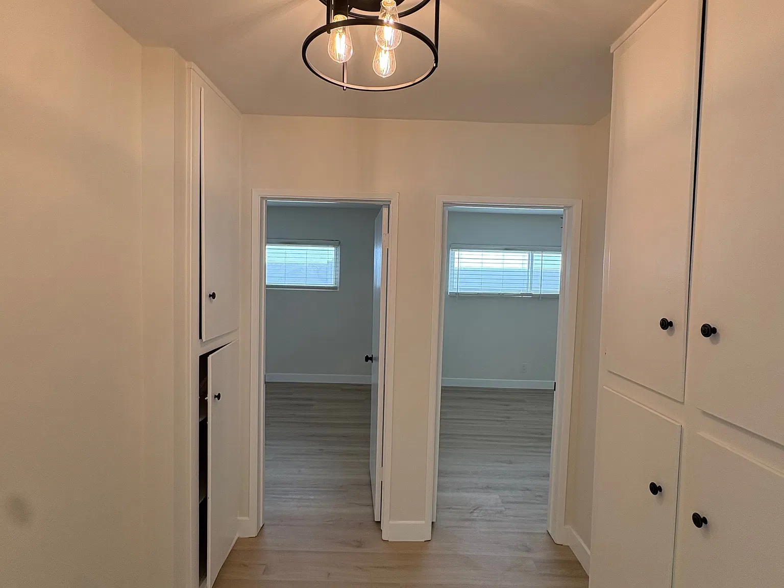 2 bed, 850 sqft, $2,550 — Photo 3