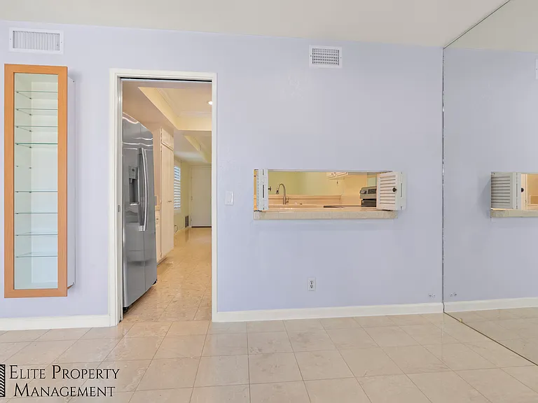 1409 Athena — Photo 14