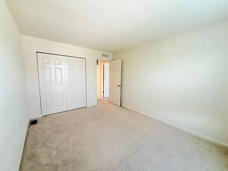 2513 Shadow Bend Dr — Photo 23