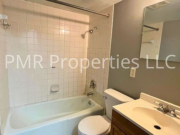 5th image of 629 Franklin Ave APT 4
