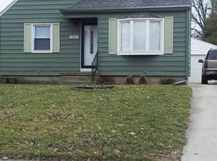 591 Chatham Rd, Columbus, OH 43214