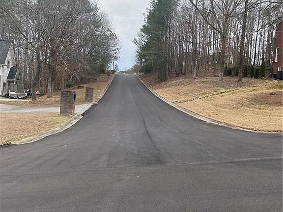 4th image of 0 Warwick Way SE Lot 48