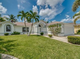 2514 SW 38th Ter, Cape Coral, FL 33914