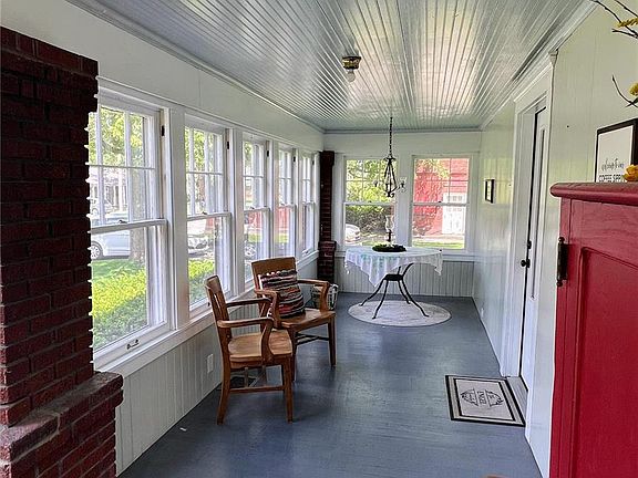 4th image of 1608 E Normal Ave