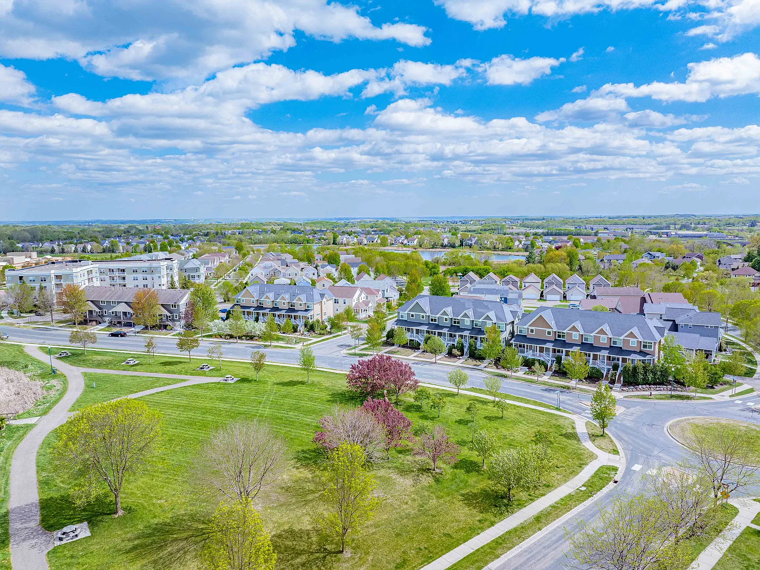 2952 Clover Ridge Dr — Photo 4