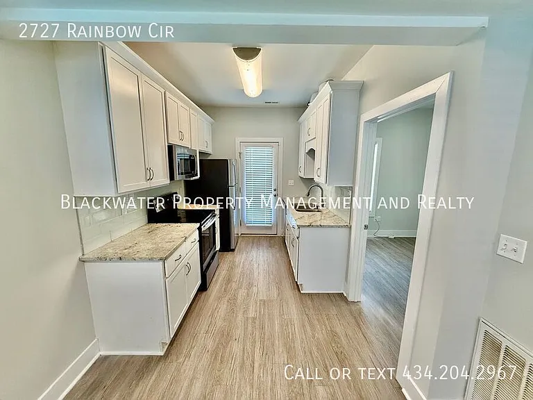 2727 Rainbow Cir — Photo 3