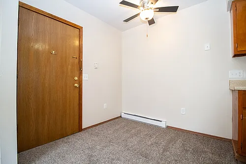 1110 Lewis St #2 — Photo 8