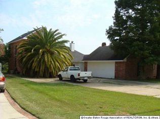 17657 Lake Iris Ave, Baton Rouge, LA 70817