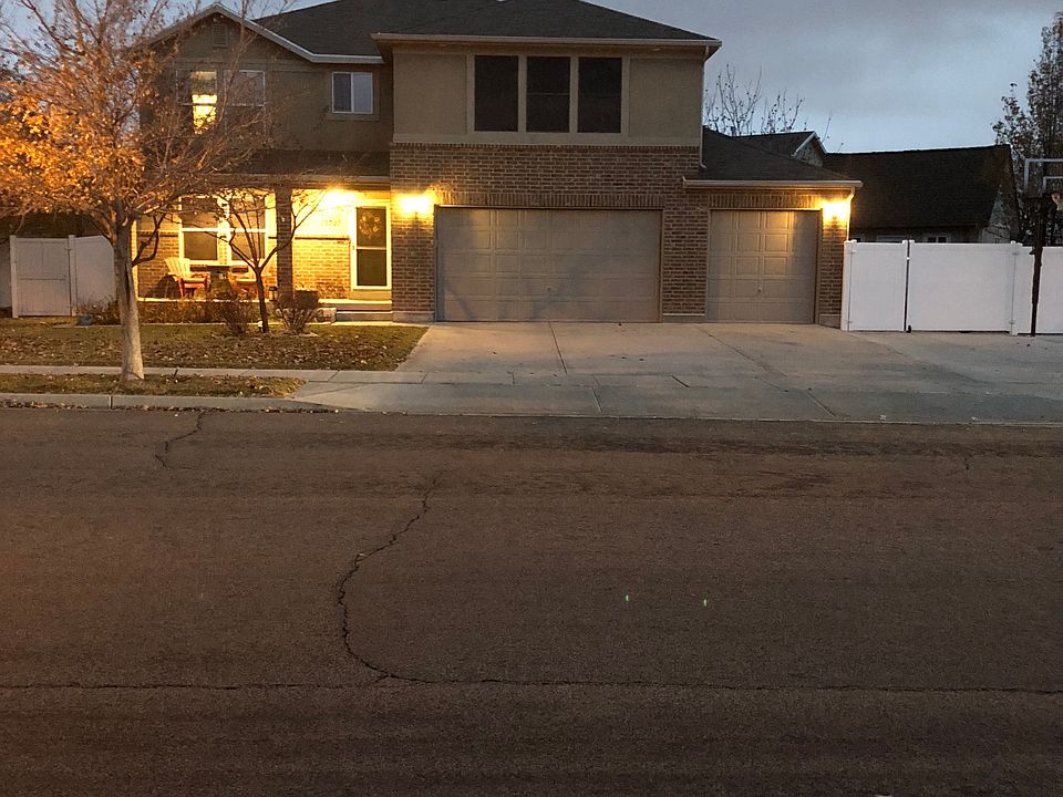 1st image of 13727 S Blayde Dr