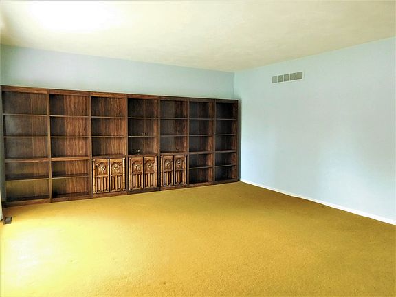 2nd image of 233 S Missouri Ave