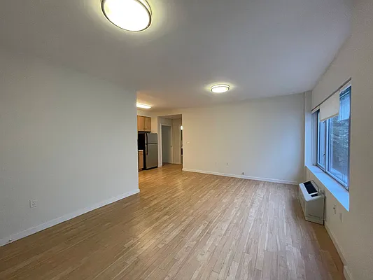 Rented by Douglas Elliman | media 8