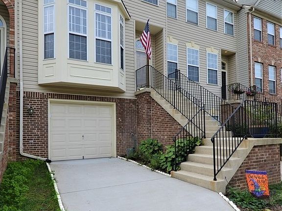 3rd image of 7757 Sullivan Cir