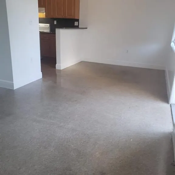 717 NE 10th Ave #3 — Photo 1