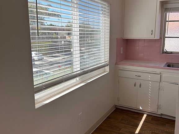 5th image of 4145 44th St APT 5