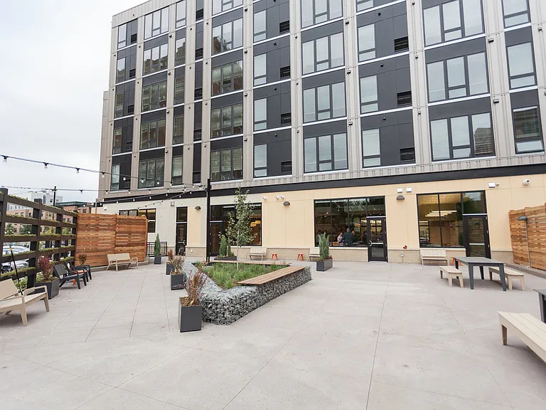 Mill City Quarter — Photo 12