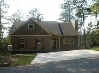 70 Pineview Ln, Dadeville, AL 36853
