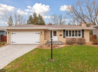 2194 Powers Ave, Saint Paul, MN 55119