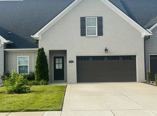 418 McChrystal Dr, Murfreesboro, TN 37129