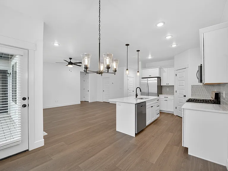 4709 S Heartwood Rd — Photo 10