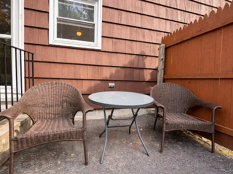 30 Villa Rd — Photo 22