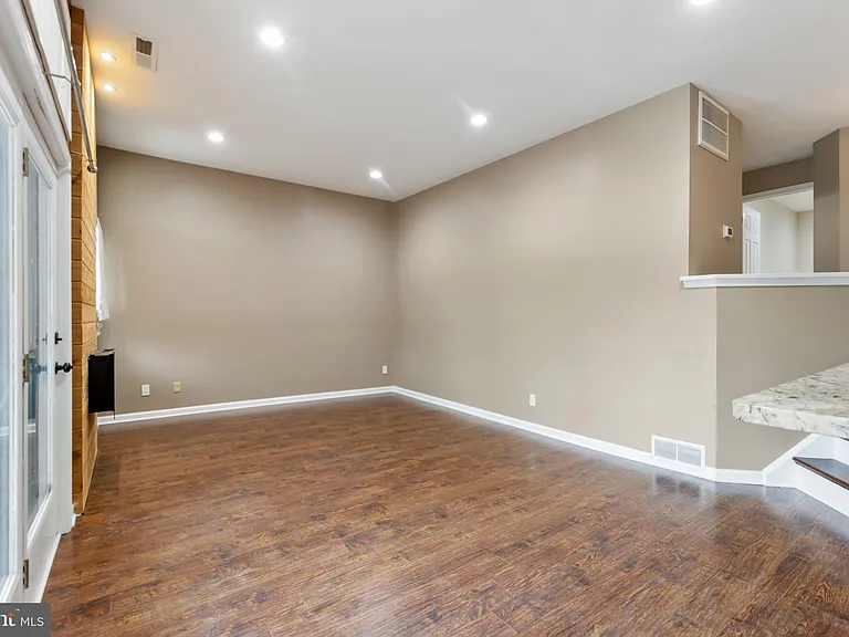 4807 Birch Cir #142 — Photo 3