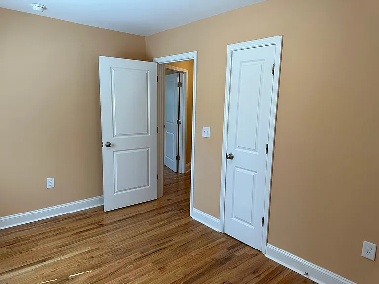 1 Pinecrest Ct #1B — Photo 10
