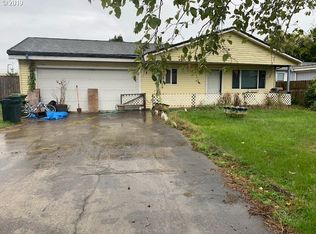 1248 June Ave SE, Bandon, OR 97411