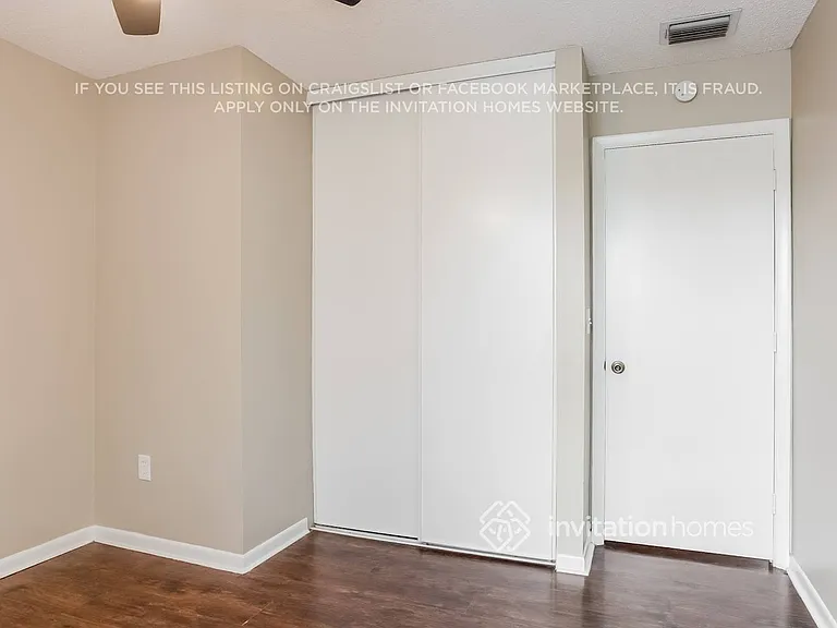 11766 NW 1st St — Photo 10