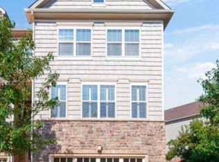 826 Freeland Ct, Gambrills, MD 21054