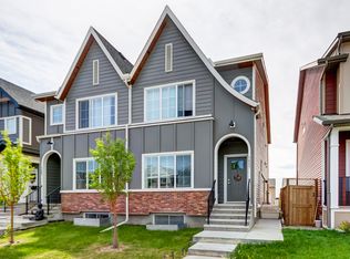 7557 202nd Ave SE #M, Calgary, AB T3S 0E9