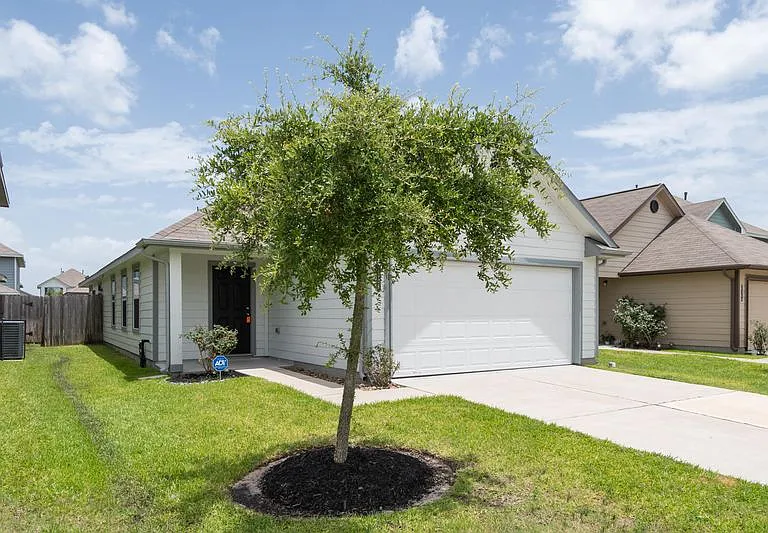 5438 Latta Plantation Dr — Photo 3