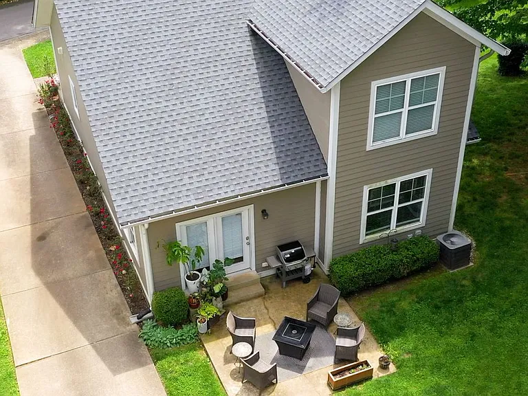 2343 Bickel Rd — Photo 28