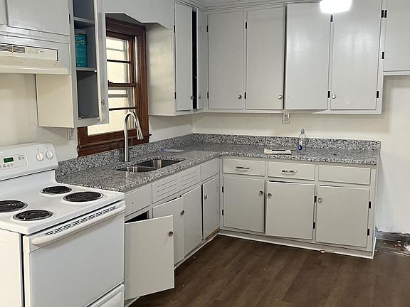 4th image of 502 Grace St S